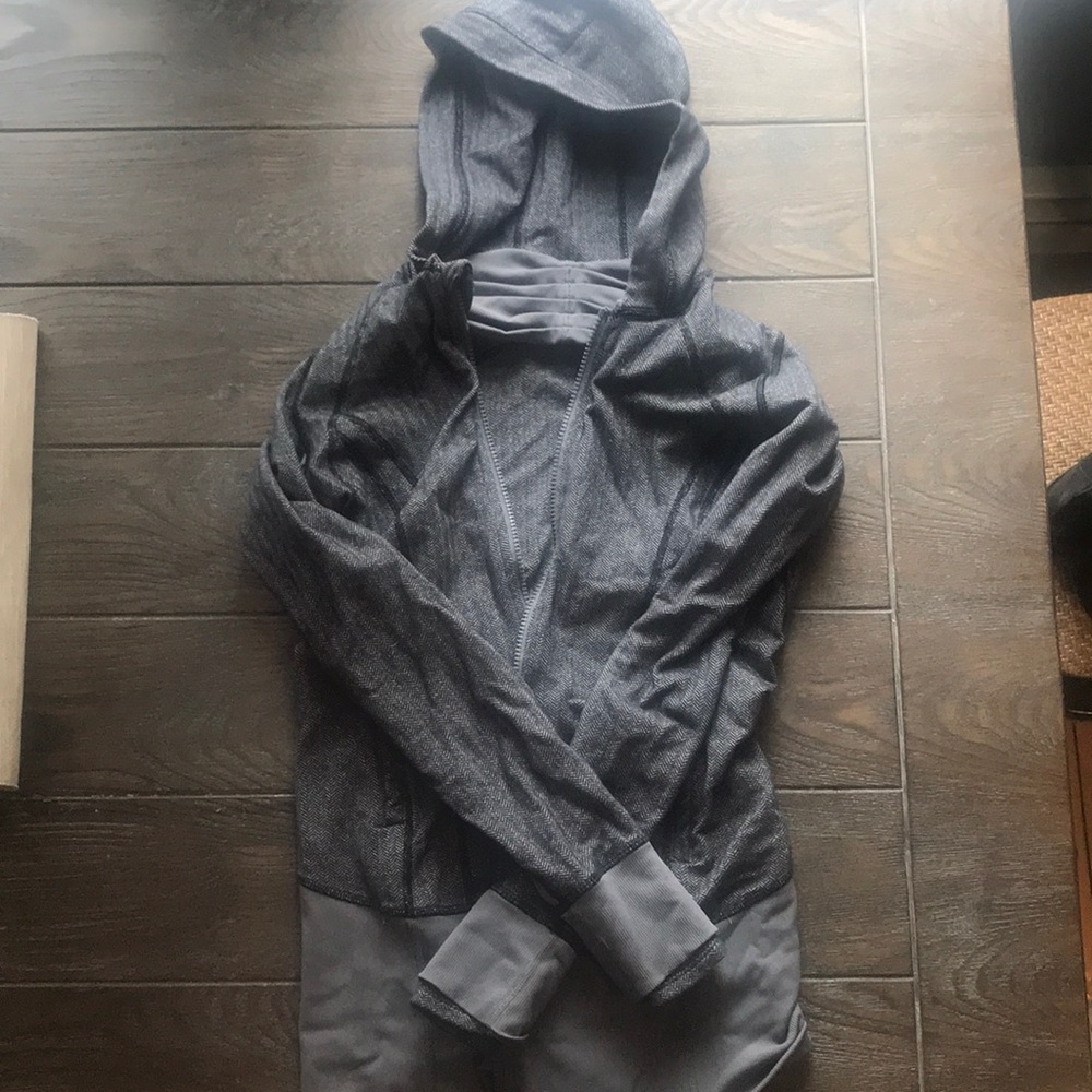 Lululemon workout hoodie